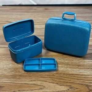 Mattel Barbie Vintage Luggage Set Blue Suitcase Vanity Case Doll Accessories